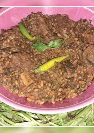A picture of Phaliyaan Gosht.