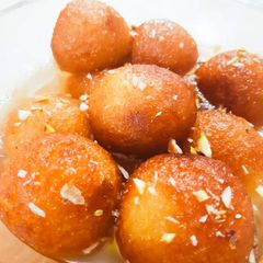 A picture of GulabJaman.