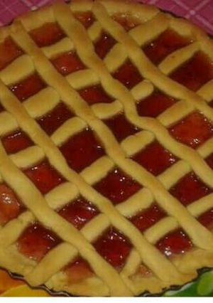 A picture of Pasta Flora (Jam Tart).