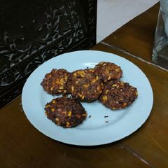 A picture of Mangoades.