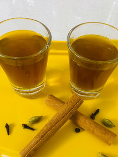 आयुर्वेदिक चाय रेसिपी मुख्य फोटो