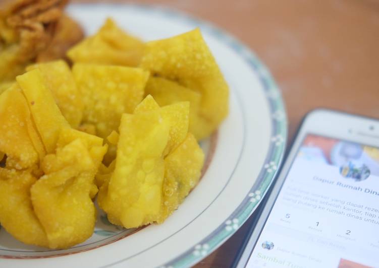 Pangsit Goreng Isi Tahu Keju