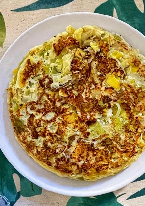 Foto principal de Tortilla de puerro y patata sin aceite en Lékué