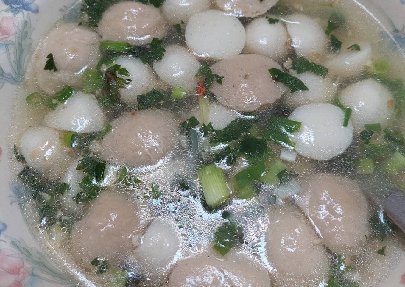 Sup Bakso simple gurih