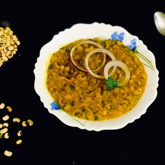 A picture of Black Eye Beans Curry (without onion, garlic and tomato).