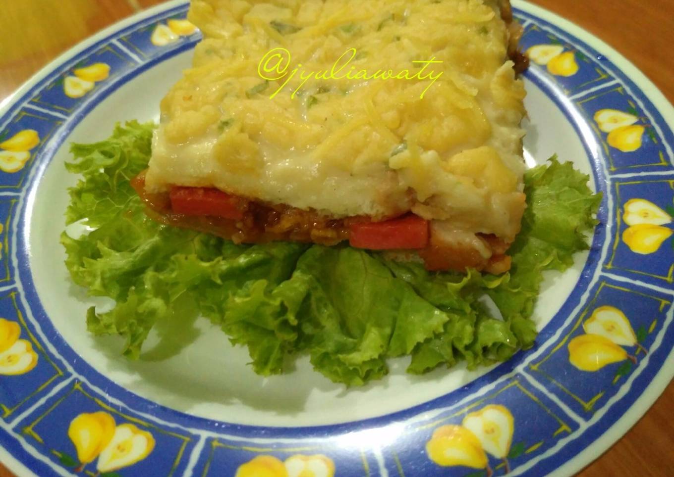 Roti Sosis Panggang Saus Keju (#pr_adakejunya)