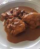 Pollo en pipián con chilacayotes