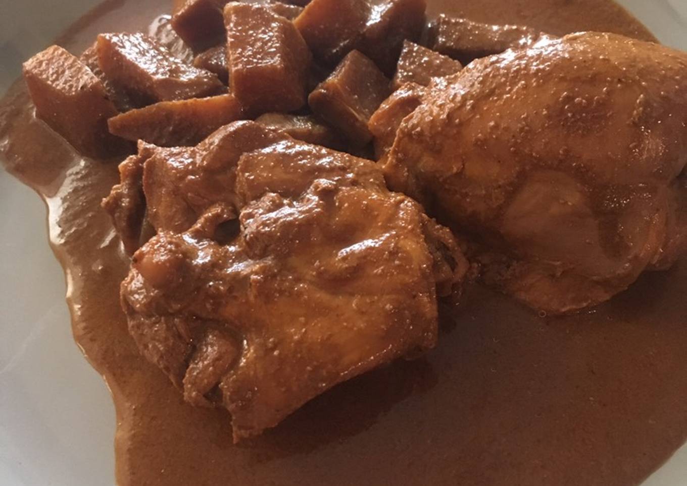 Pollo en pipián con chilacayotes