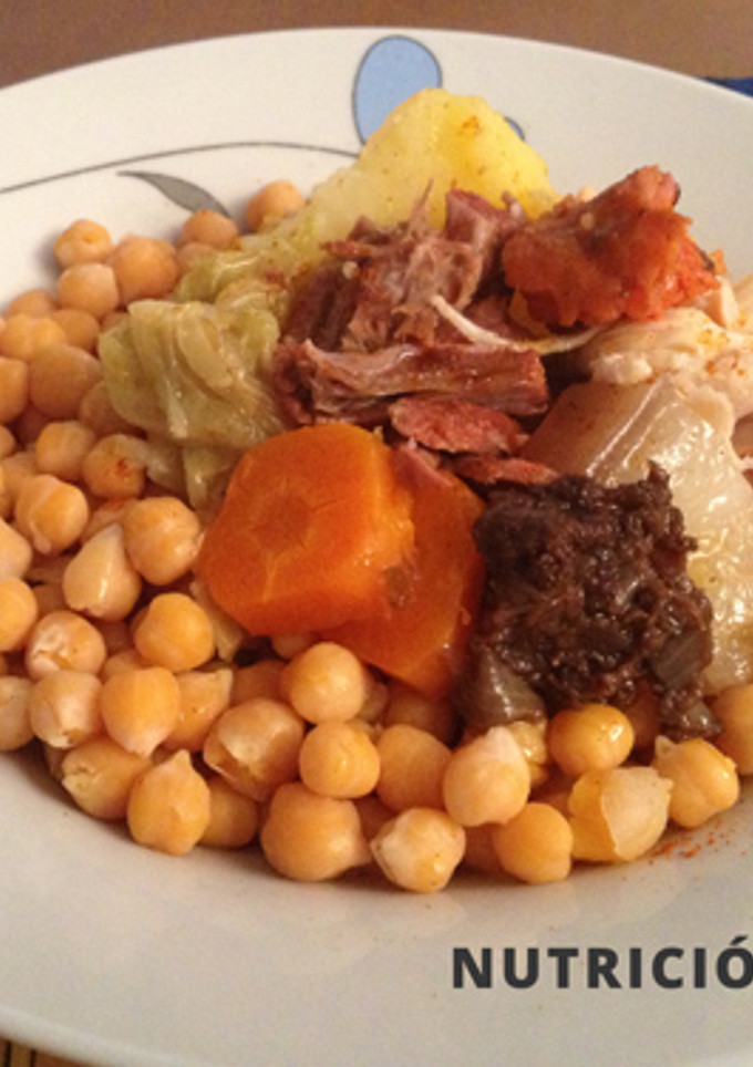 Una foto de Cocido: plato típico español