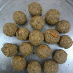 A picture of Atta ladoo.