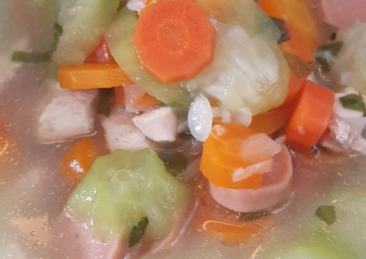 Resep Sayur oyong bening dan soun ala upie Anti Gagal