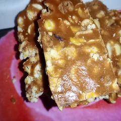 A picture of Peanut chikki.