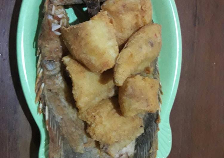 Ikan gurame goreng tepung