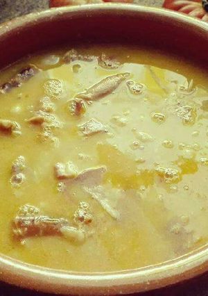 Una foto de Judías blancas con estilo fabada