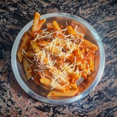 A picture of Red Sauce Pasta 📌.