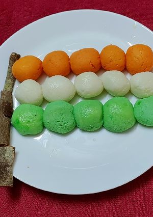 ট্রাই কালার্ড রসগোল্লা (tricolur rasgulla recipe in Bengali) রেসিপির প্রধান ছবি