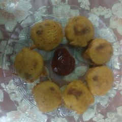 Chatpata Besan ka Alu Pakora A picture of Chatpata Besan ka Alu Pakora.