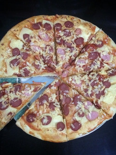Foto resep Pizza homemade mudah & enak