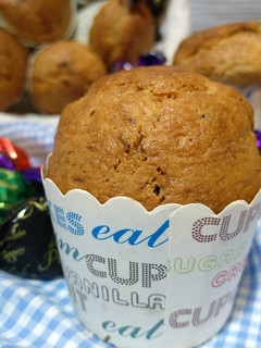 Una foto de Enamórate con estos Muffins sorpresa rellenos de bombón