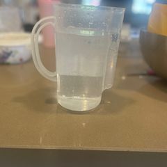 A picture of Freshly squeezed classic lemonade 🍋.