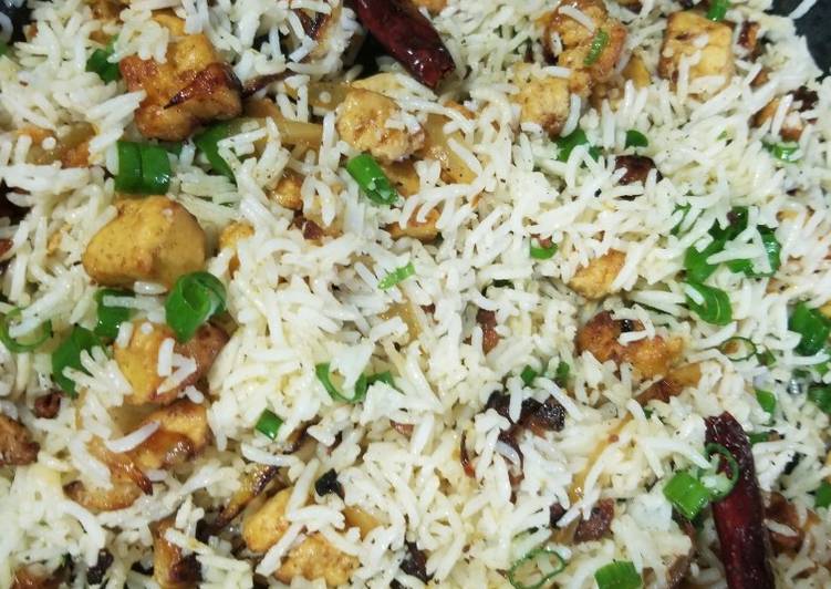 Recipe of Ultimate Vegan Quorn Chicken Fried Rice