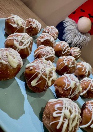 Mézi krémes golyók / recept fotója