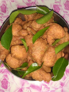 மெது பக்கோடா (Methu pakoda recipe in tamil) செய்முறை முக்கிய புகைப்படம்
