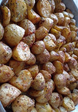 صورة لوصفة بطاطس بالزبدة والثوم