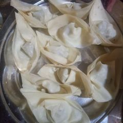 A picture of Chicken wonton.