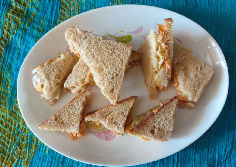 Carrot and chicken cheese sandwiches / healthy and tasty