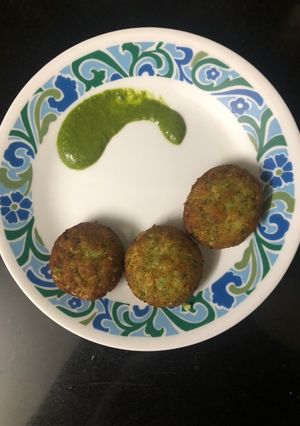 A picture of Broccoli tikki.