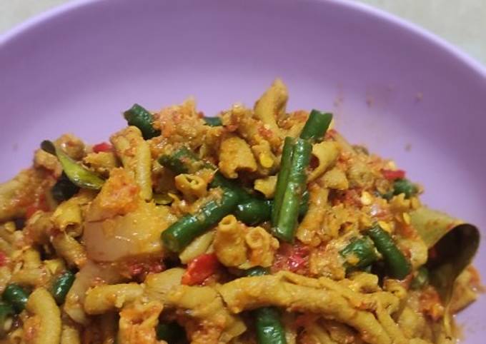 Resep Usus ayam + kacang panjang Bumbu kuning pedas yang Sempurna