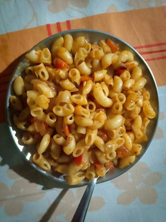 मैकरॉनी (macaroni recipe in Hindi) रेसिपी मुख्य फोटो