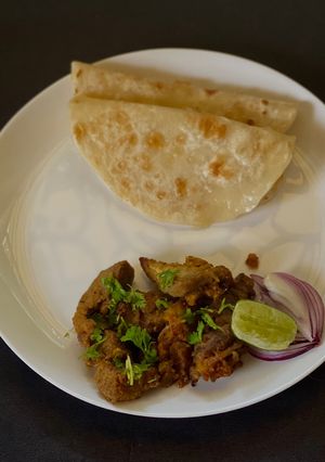 A picture of Mutton Tikka.