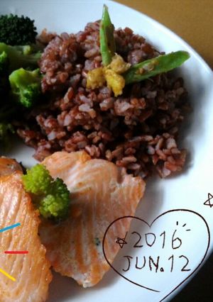 Foto resep Menu Sehat Salmon dan Brokoli