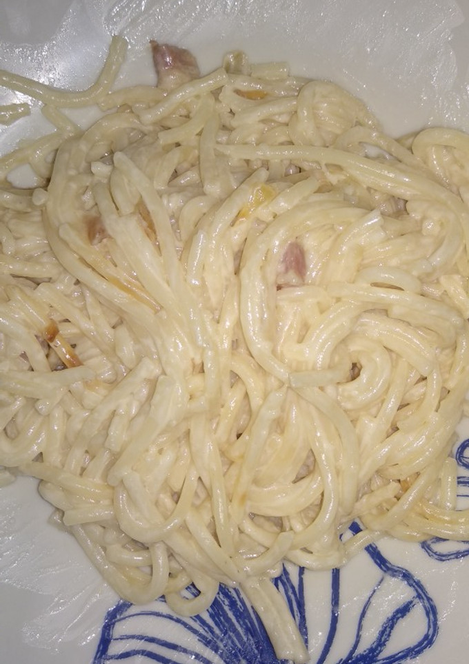 Una foto de Espaguetis a la carbonara