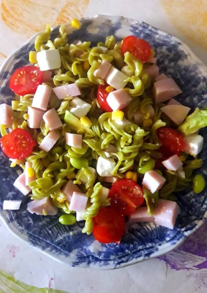 Una foto de Ensalada de pasta 100% guisantes