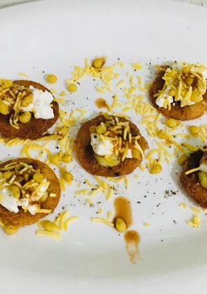 A picture of Bread chaat.