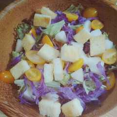 A picture of Salad segar.