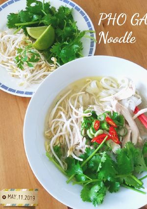 Foto resep Vietnamese Chicken Pho Noodle