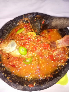 Foto resep Sambel pecak ikan#DapoerMmAnnaRohana