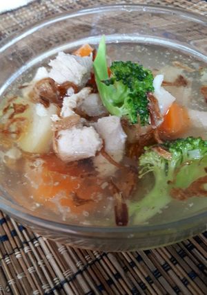 Foto resep Sop Ayam Bumbu Sop Buntut