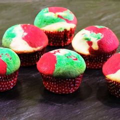 A picture of Naked Christmas Cupcakes.