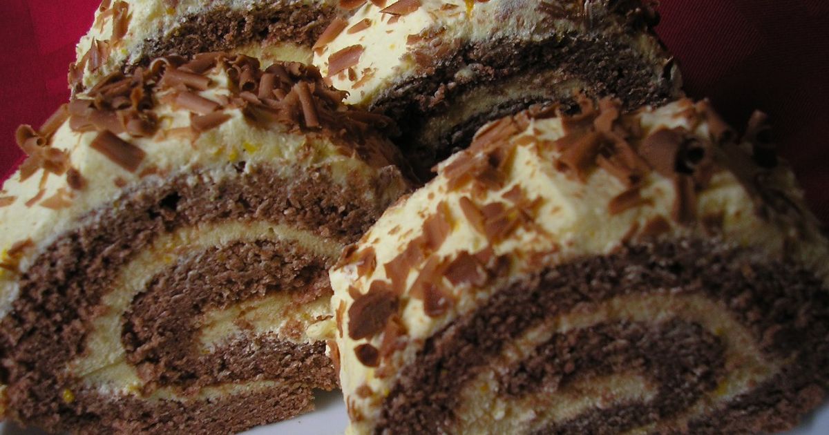 Csokis Narancsos Rolád | Zsuzsa 56 (Zsuzsa ízutazásai blog) receptje ...