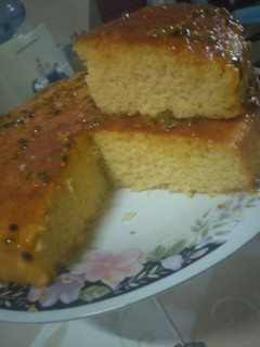 A picture of Passion fruit cake.