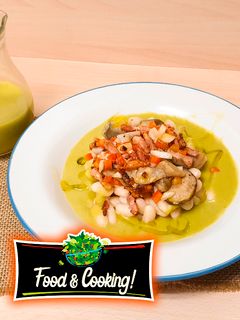 Una foto de Ensalada de Alubias con Crema de Espárragos Verdes