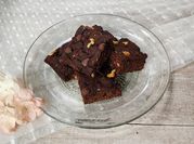 Una foto de brownie poroto negro