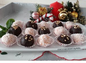 Foto principal de Bombones de coco y chocolate
