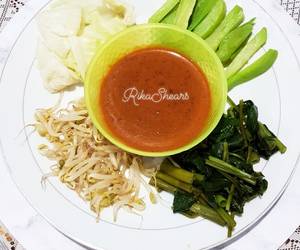 Fresh, Menyajikan 3. Pecel Sayur (Indonesia) Gurih Mantul