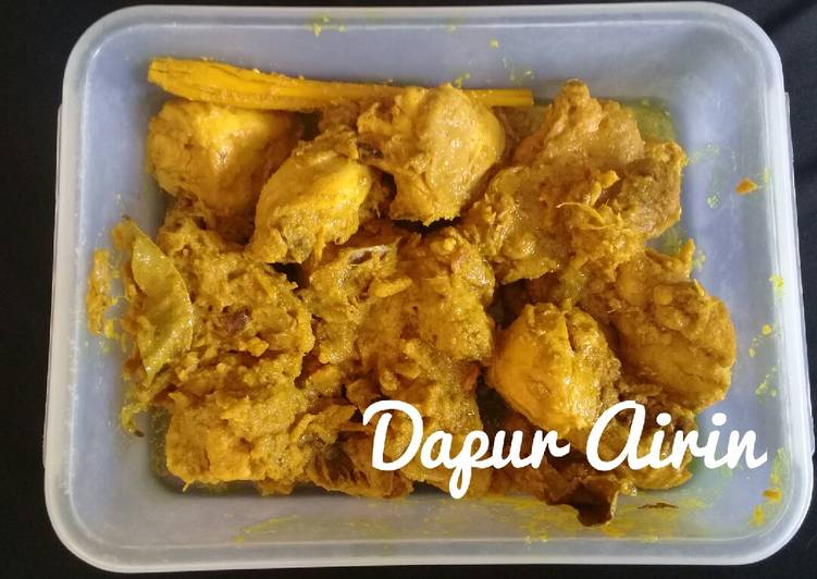 Resep Ayam Ungkep Bumbu Lengkuas yang Sempurna